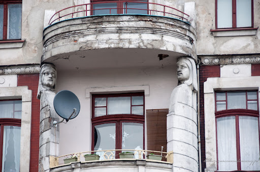 Wykusz balkonowy w kamienicy Szrajerów w Kaliszu, fot. Kalisz Czasem Malowany