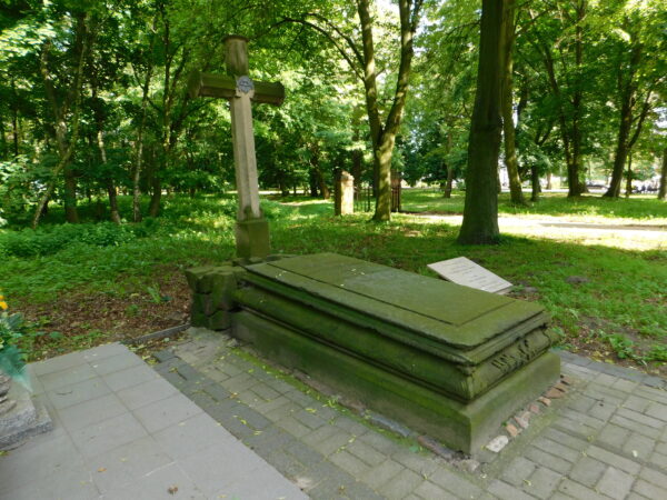 Pierwotny grób Wybickiego w Brodnicy, fot. Emilian Prałat