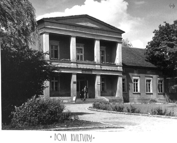 Budynek dawnego Domu Kultury, repr. M. Gołembka