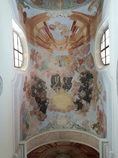 Sklepienie nawy głównej kościoła klasztornego w Lubiniu, fot. Emilian Prałat