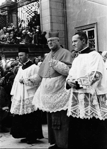 Plenarny Synod Biskupów Polskich na Jasnej Górze 1936, fot. Narodowe Archiwum Cyfrowe