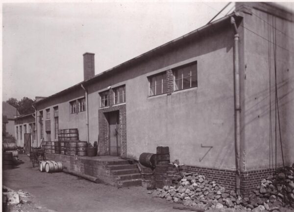 Jeden z budynków olejarni, lata 70. XX w., fot. Muzeum Zamek Górków w Szamotułach